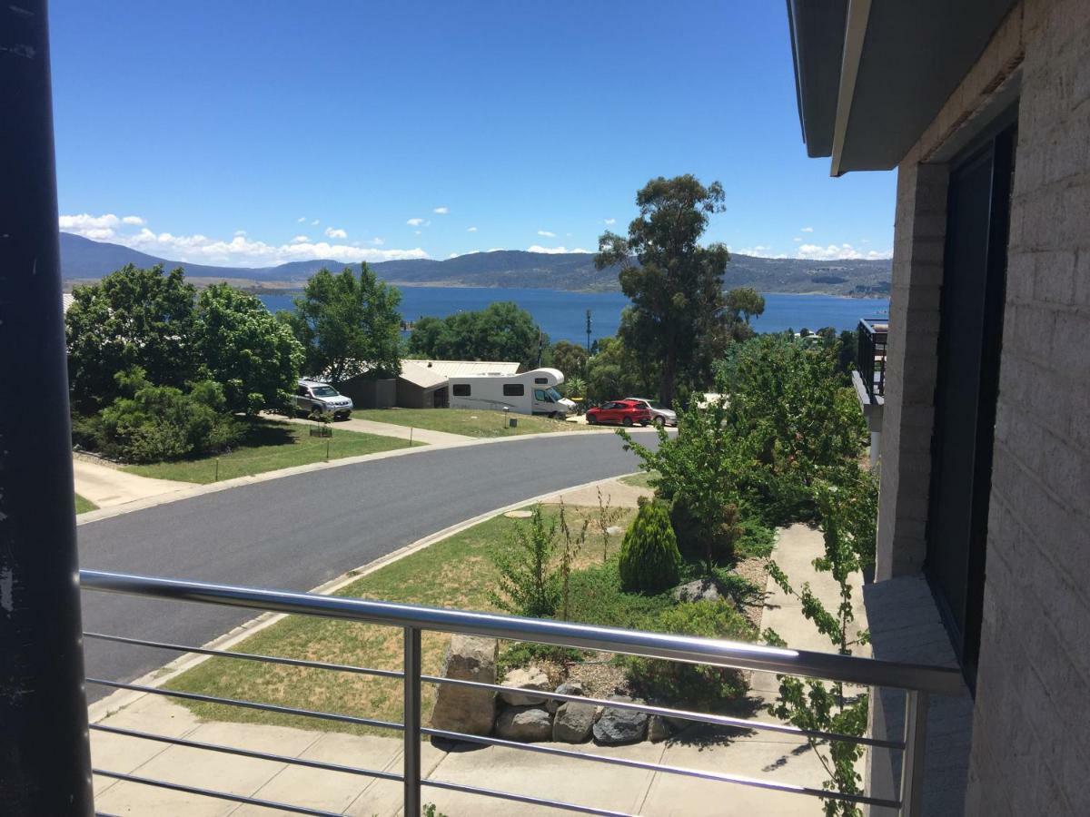 Lake Vista Villa Jindabyne Exterior photo